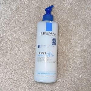 La Roche-Posay Lipikar Wash AP+ Gentle Foaming Moisturizing Wash